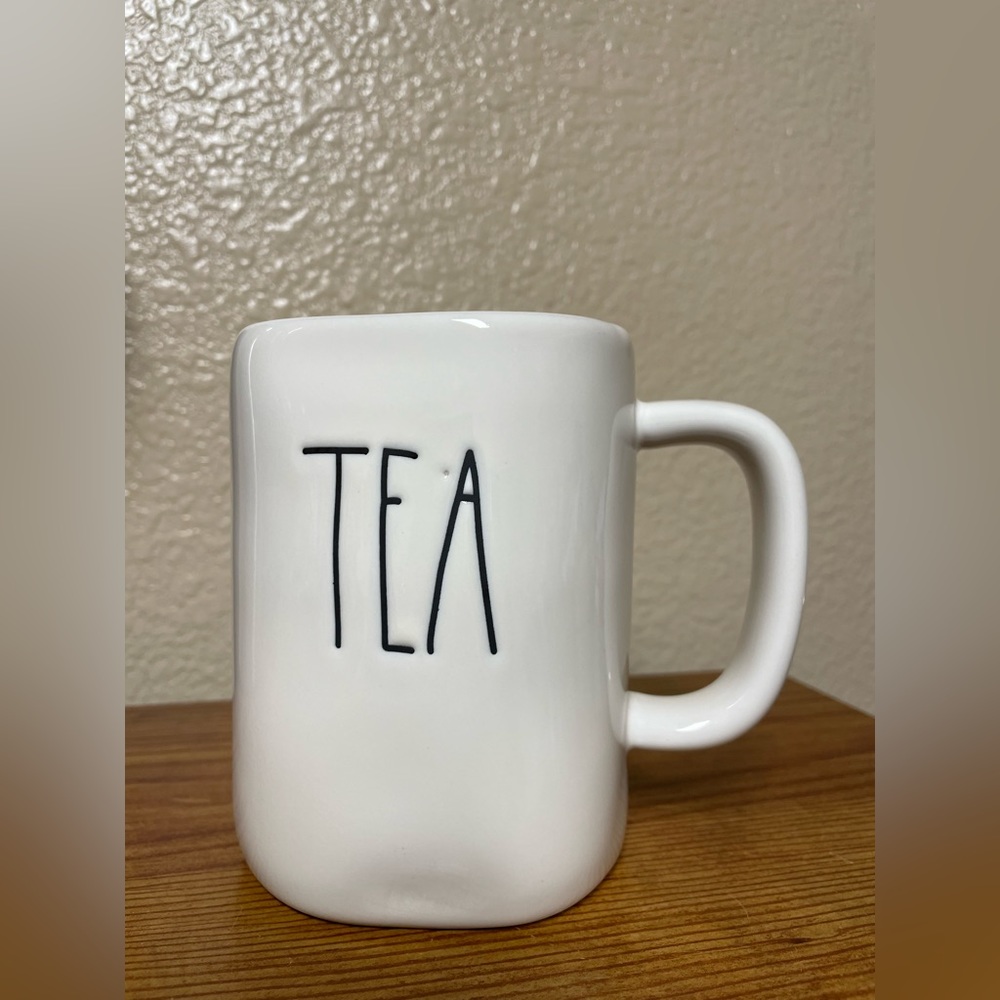 Rae Dunn By Magenta “ TEA” Ceramic Large Cup Mug Coffee. 20Oz.